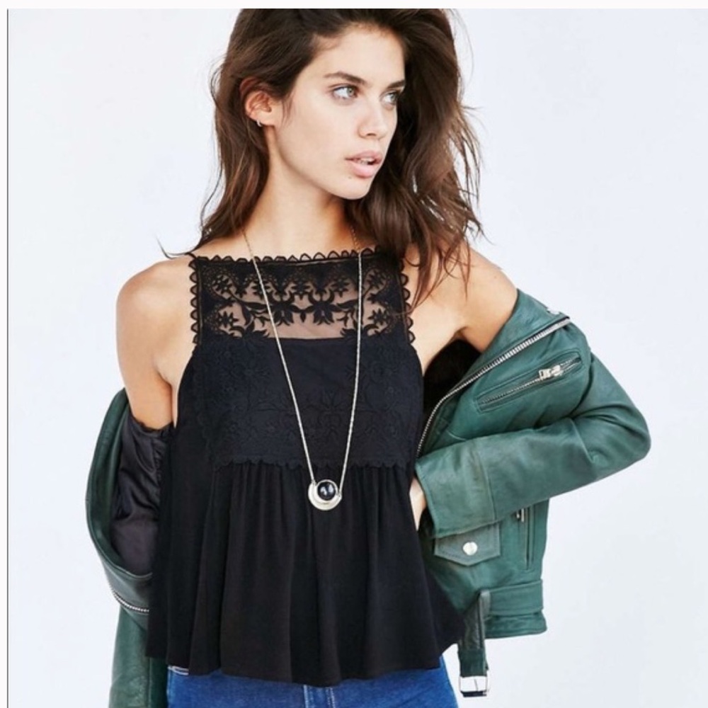 XS Kimchi Blue (UO) top